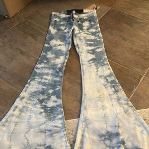 One teaspoon ziggy bell flare